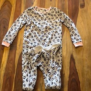 Carters leopard size 7 footed pajamas
